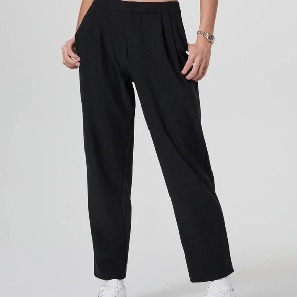 Vuori Elevation Ankle Trouser, Sz MED - Picture 3 of 8